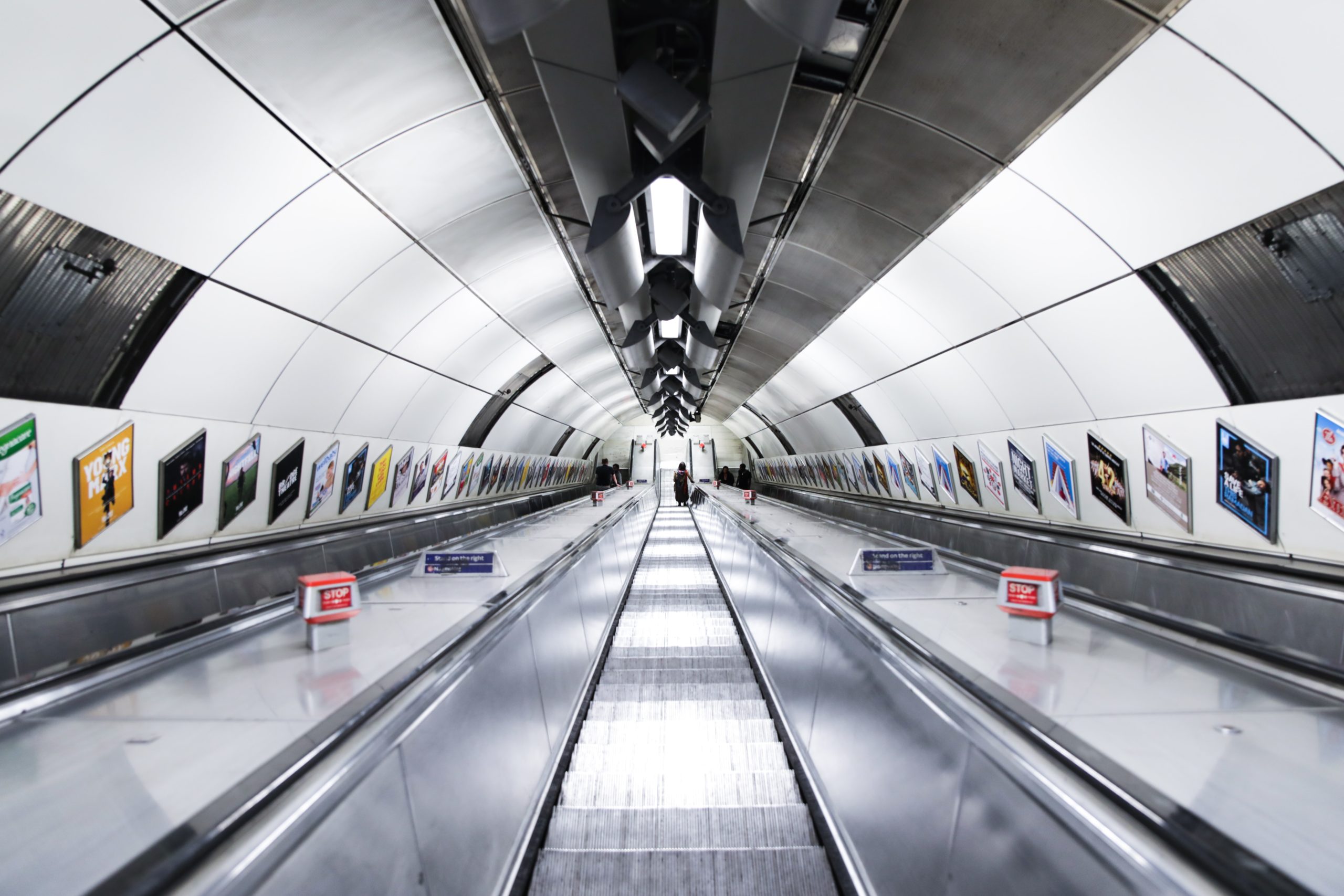 Agence communication métro 01